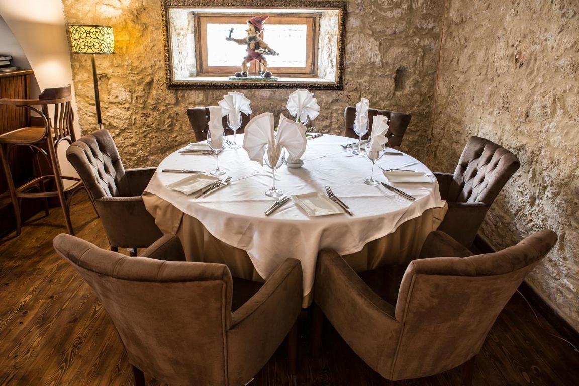 Kyrenia Palace Boutique Hotel Exterior photo